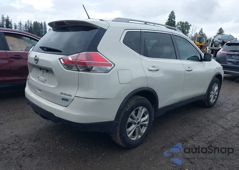 2015 Nissan Rogue S/Sl/Sv z USA, uszkodzony, nr VIN 5N1AT2MV7FC878931